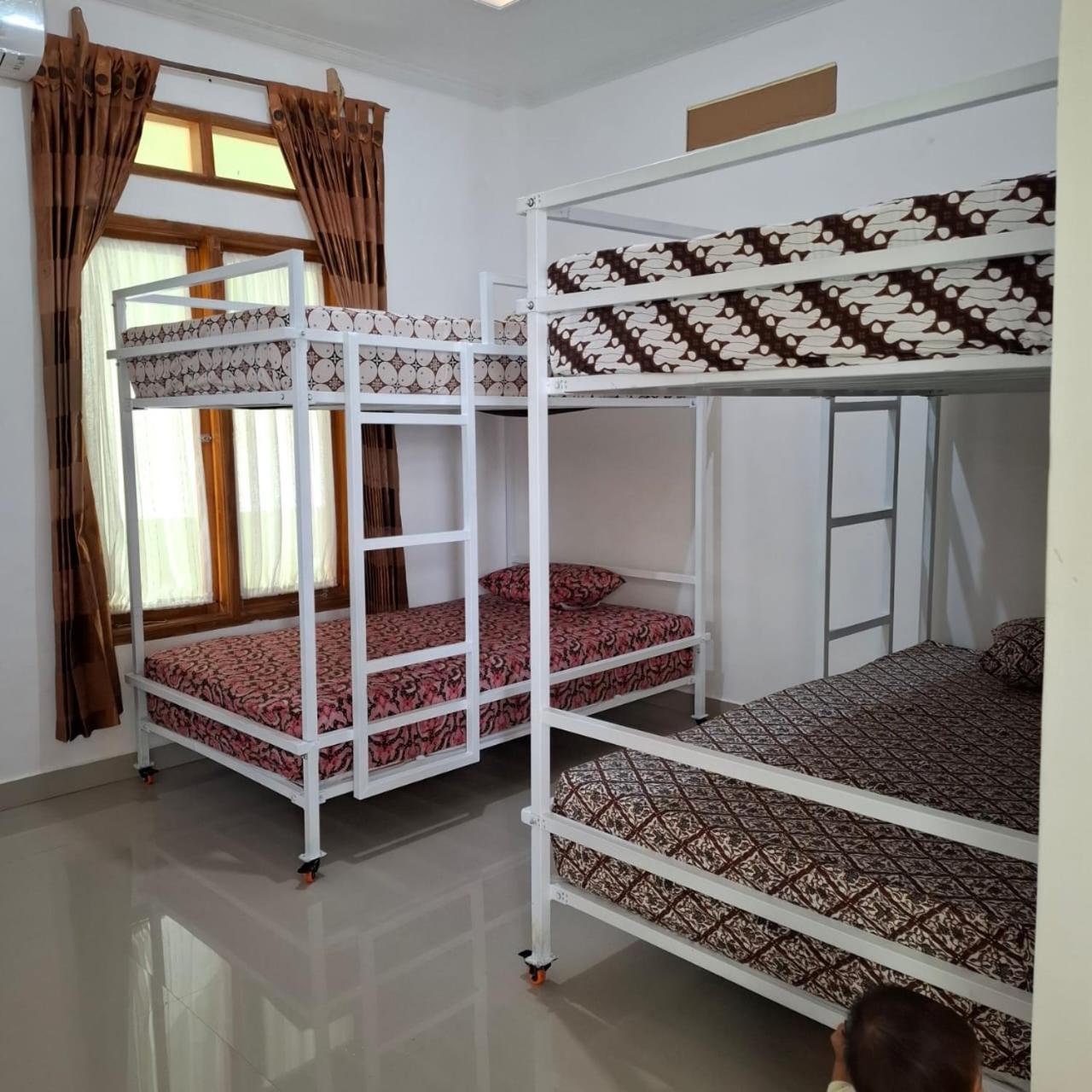 Ike'S Homestay Kuta  Esterno foto